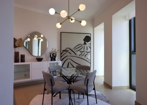 Elegant 1BR Oasis Burj Vista Steps to Burj Khalifa